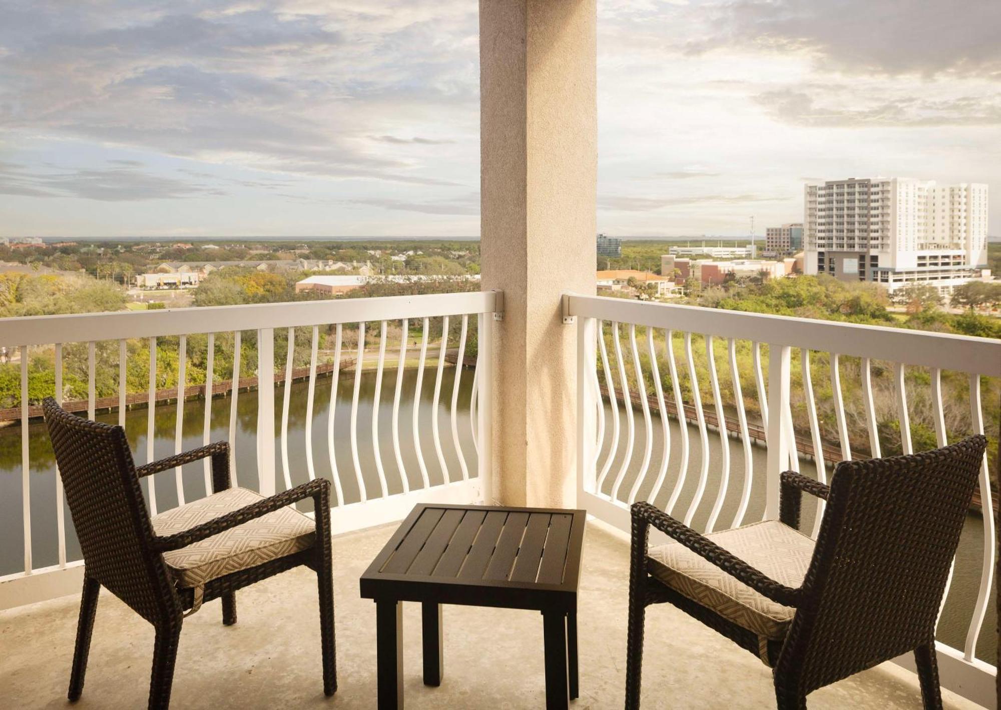 Hilton St. Petersburg Carillon Park Hotel Exterior foto